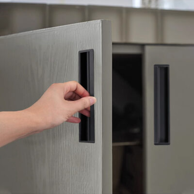 tay nắm âm tủ đơn giản nhưng hiện đại